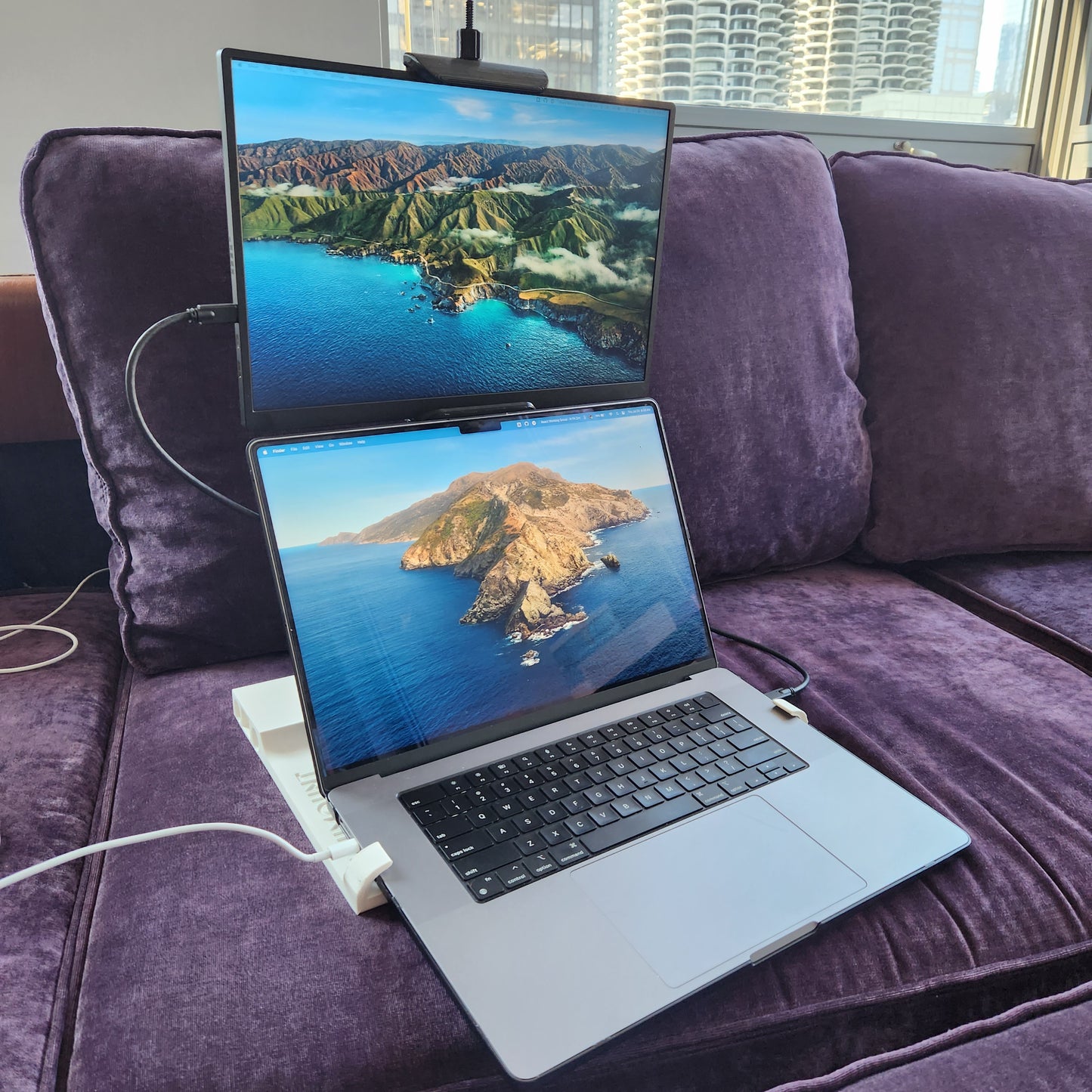 Old Version, Limited Inventory — UNIMOUNT - Mount Your Tablet To Your Laptop